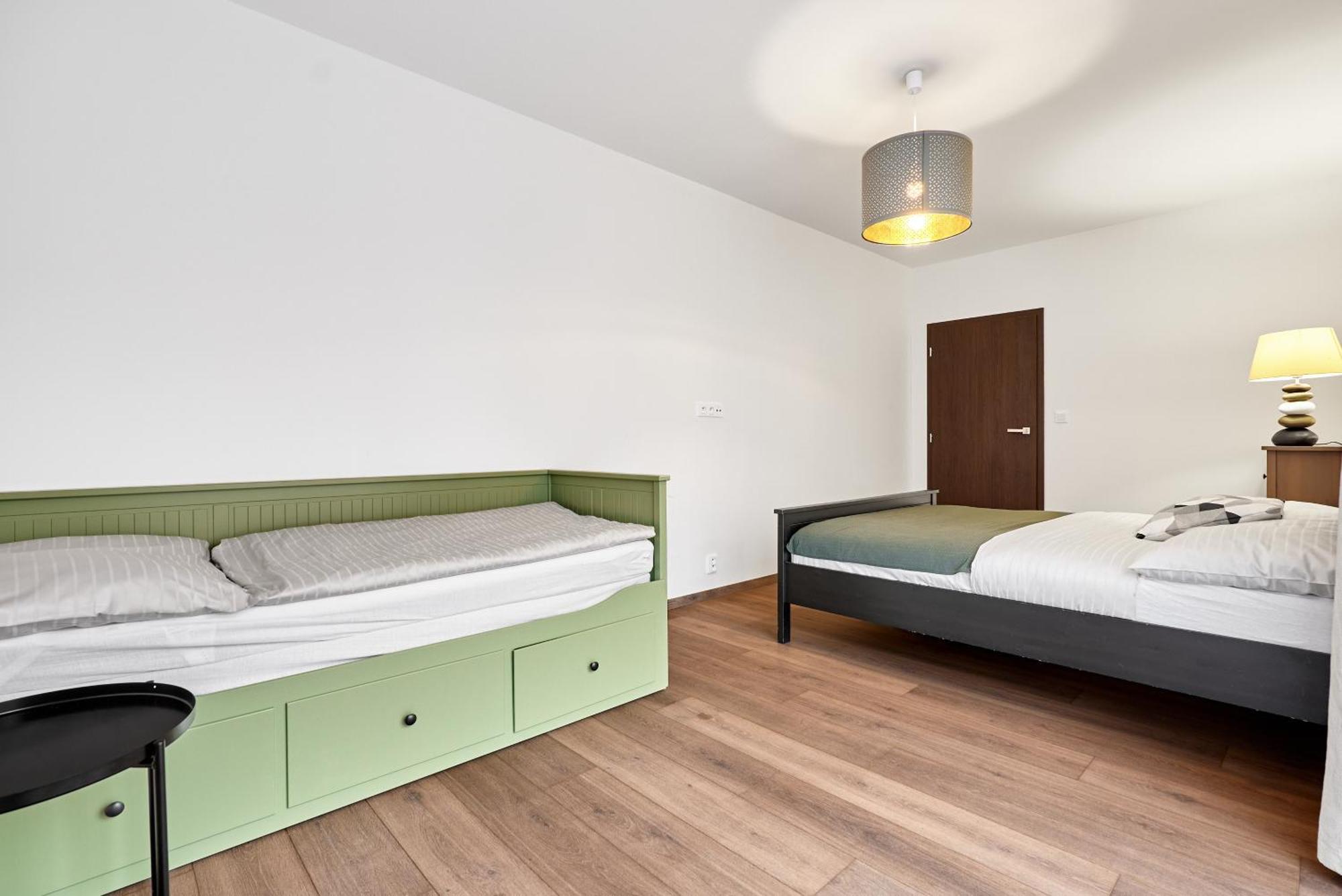 דירות Loučná pod Klínovcem Bellevue Keilberg By Mountain Ways מראה חיצוני תמונה