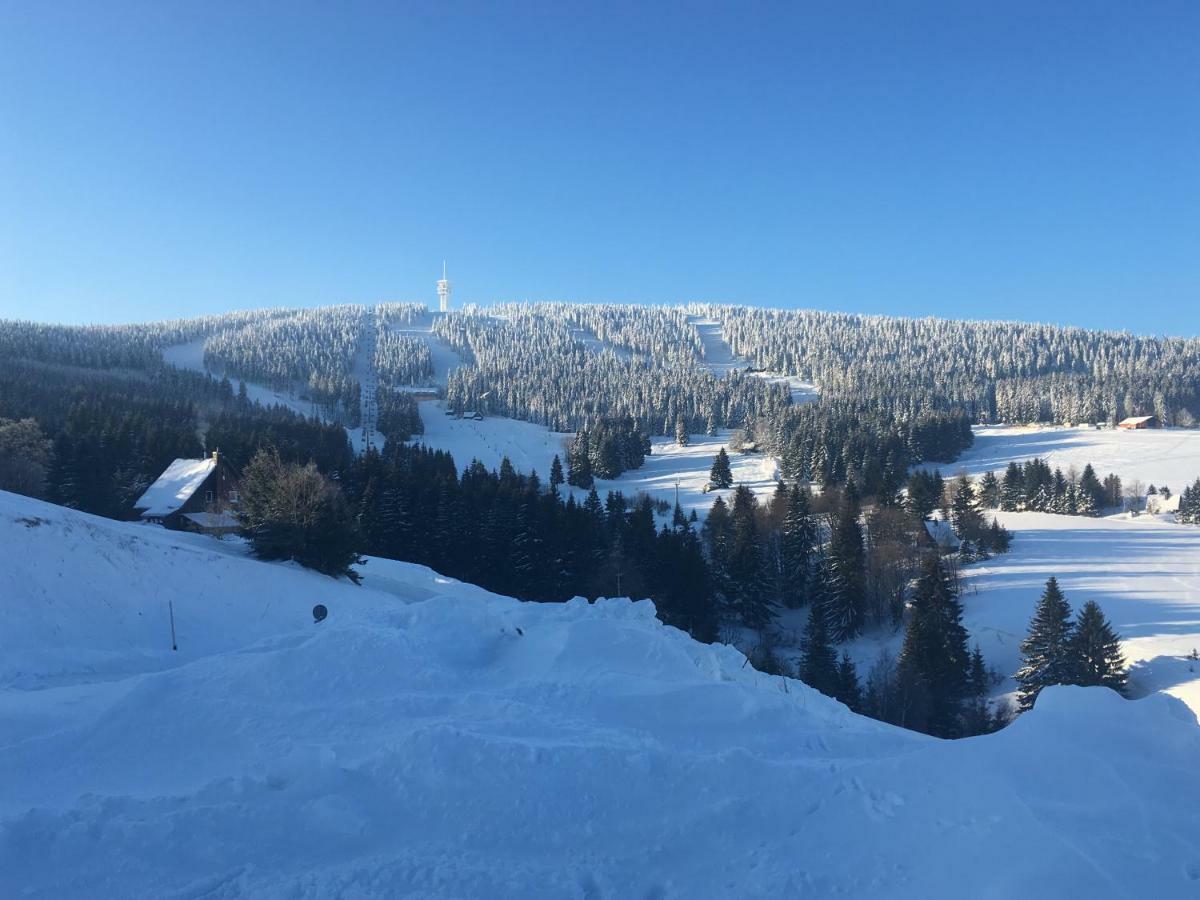 דירות Loučná pod Klínovcem Bellevue Keilberg By Mountain Ways מראה חיצוני תמונה